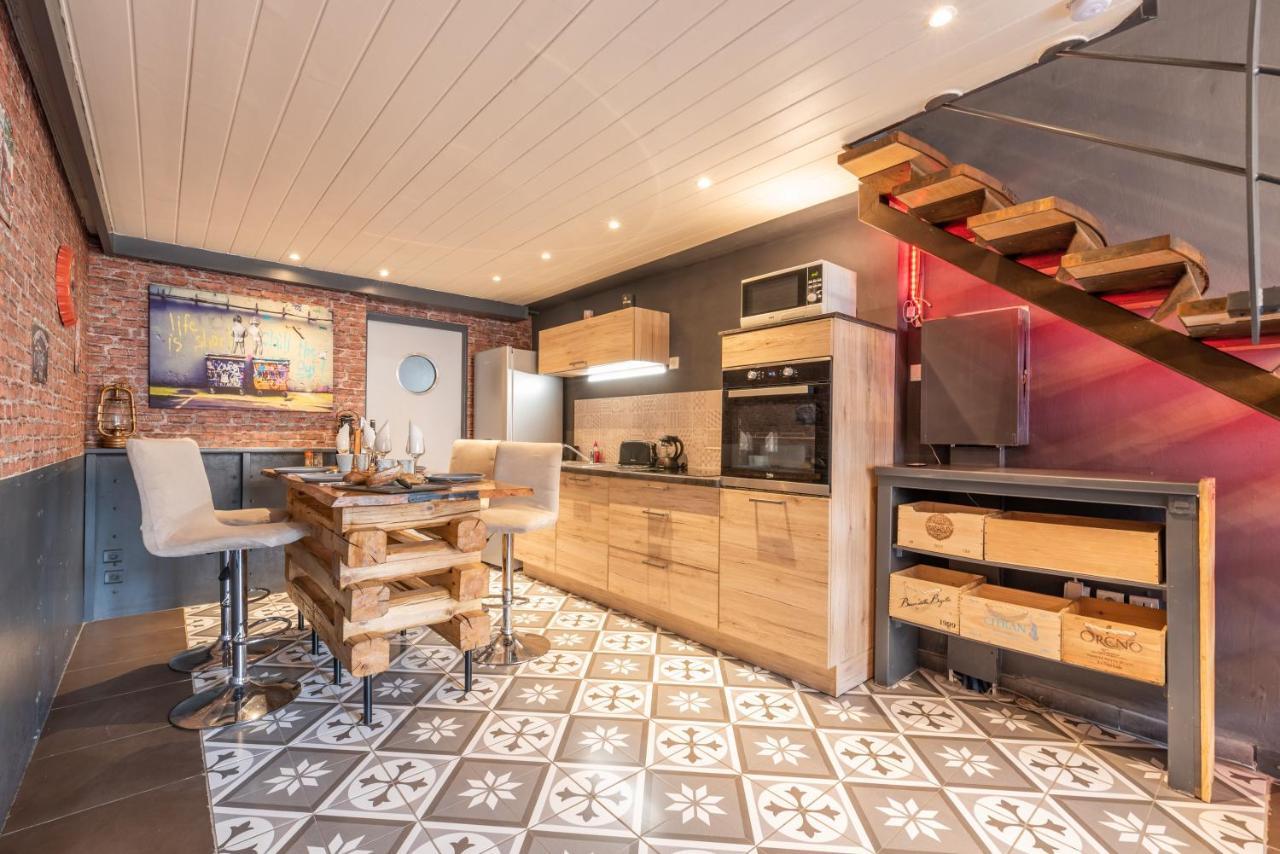 Loft industriel en centre ville Le Puy-en-Velay Buitenkant foto